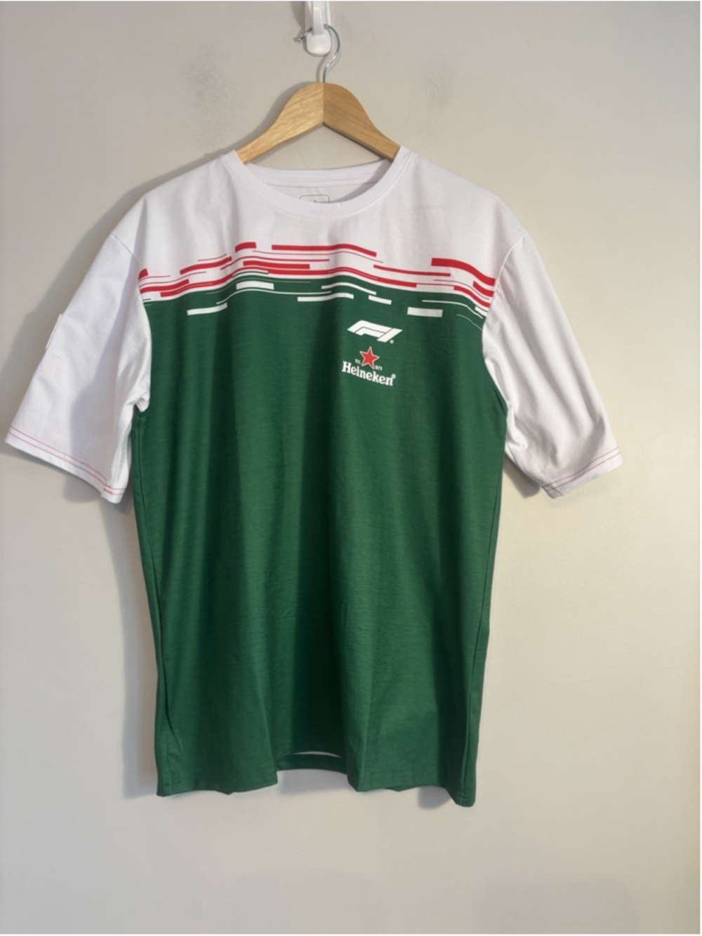 Official F1 Formula 1 Racing HEINEKEN Sponsor Green WhiteLogo Mens Top M NWOT
